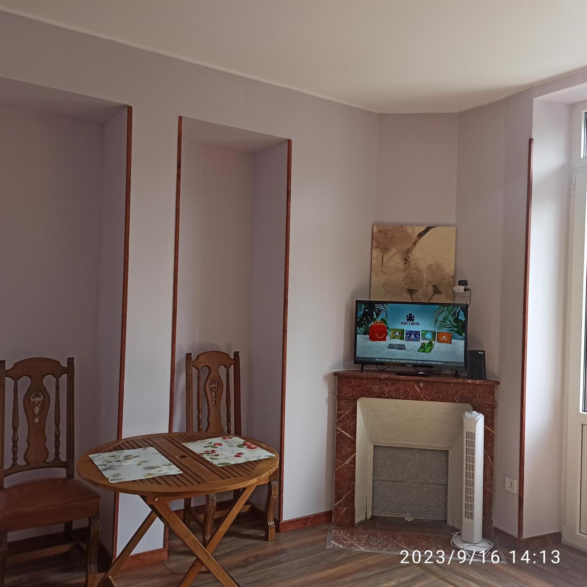 Appartements Touristique - La Colombiere Lourdes Quarto foto